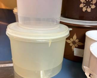 Kitchen - storage 