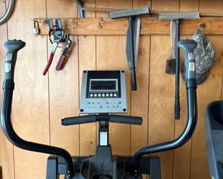 Garage - Exerciser  