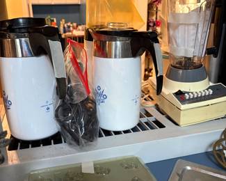 Kitchen - more coffee pots 
