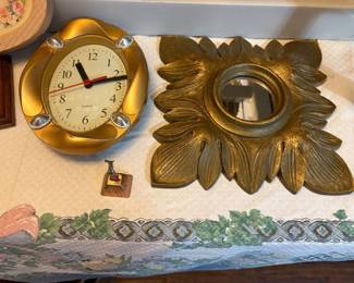 Office off kitchen -clock & mirror with surround 