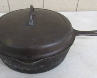 Griswold Chicken Fryer - Marked Top & Bottom