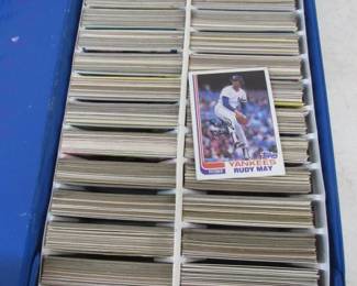 Over 1,000 Baseball Cards