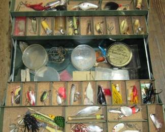 Tackle Box & Lures
