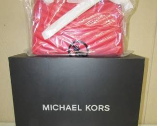 New Michael Kors Purse