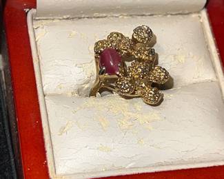 14kt gold ring 