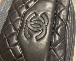 Chanel purse 