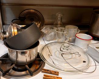 pyrex kitchenware 