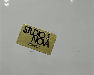 Lot 378: Studio Nova (Mikasa) White Glazed Ceramic Basket (photo 3)