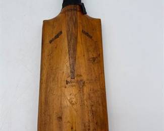 Lot 0672: J.D. Bartlett Patent Compress'd Willow Cricket Bat (photo 2)