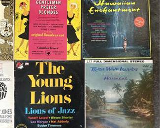 Lot 10063: Vintage Vinyl LP Lot: Broadway, Soundtracks & Jazz (photo 7)
