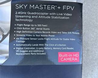 Lot 0764: Propel Sky Master + FPV 2.4GHz Quadcopter, Boxed (photo 3)