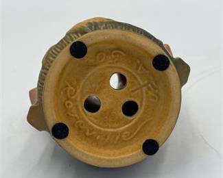 Lot 559: Roseville Pottery Clematis Flower Frog, Shape 50-4 (photo 3)