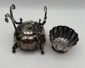 Lot 517: Sanborns Mexico City Sterling Silver Tea & Coffee Service Total weight 3313 gram (photo 3)