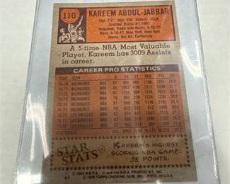 Lot 0760: 1978-79 Topps Basketball #110 Kareem Abdul-Jabbar (photo 2)