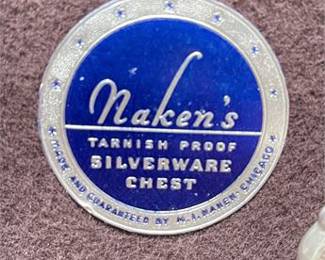 Lot 10013: M.I. Naken Co. Silverware Chest with Flatware Service (photo 4)