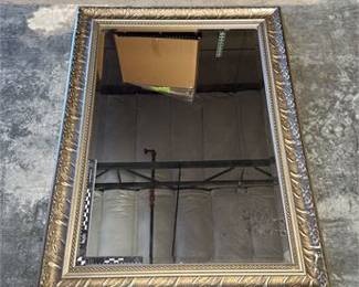 Lot 0711: The Home Depot HDM072436G Silver-Gilt Beveled Wall Mirror (photo 4)