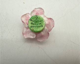 Lot 0348: Staffordshire Miniature Ceramic Flowers, Set of 12 (photo 3)