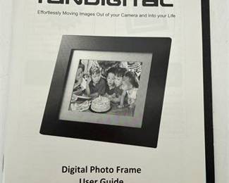 Lot 0462: Pandigital Digital Photo Frame with Accessories (photo 3)