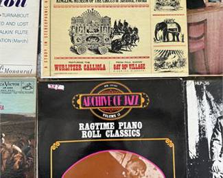 Lot 10058: Group of Approximately Twenty Vintage Mixed-Genre Vinyl LPs (photo 2)