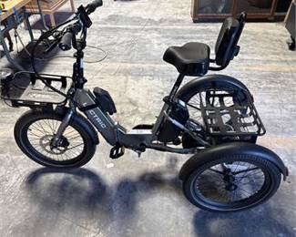 Lot 0535: Lectric XP Trike Class 2 Folding Electric Tricycle (photo 5)