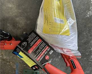 Lot 10072: Sun Joe TJ599E Aardvark Corded Electric Garden Cultivator (photo 2)