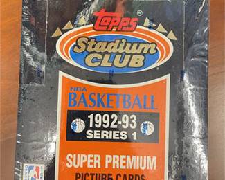 Lot 10005: Topps Stadium Club 1992-93 NBA Series 1 Hobby Boxes (8) (photo 3)