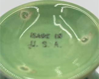 Lot 560: American Art Pottery Green Two-Handled Vase (photo 4)