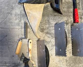 Lot 0547: Assembled Used Masonry, Tile-Setting, and Concrete Tools (photo 2)