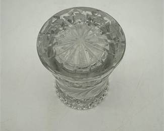 Lot 0693: American Brilliant Style Cut & Engraved Glass Fern Vase (photo 3)