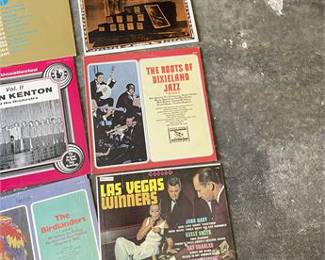 Lot 10056: Vintage Vinyl LP Record Lot — Jazz, Latin & Pop (photo 9)