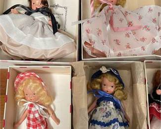 Lot 10041: Nancy Ann Storybook Dolls in Original Boxes, Group of 11 (photo 5)