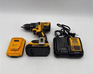 Lot 0573: DeWalt 20V MAX XR Brushless Drill/Driver Kit (photo 2)
