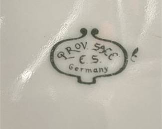 Lot 10009: Erdmann Schlegelmilch Prov Saxe Porcelain Clover Dish (photo 6)