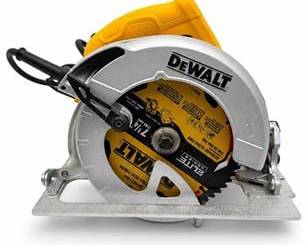 Lot 0581: DeWalt DWE575 7-1/4 in. Corded Circular Saw, 15A — current bid $16