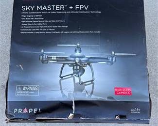 Lot 0764: Propel Sky Master + FPV 2.4GHz Quadcopter, Boxed (photo 2)