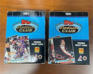 Lot 10002: 1991 Topps Stadium Club Hockey Wax Boxes, Inaugural Issue (photo 3)