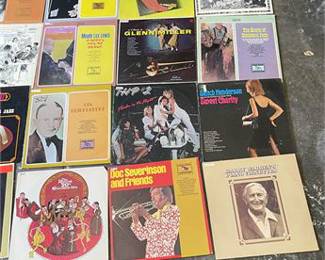Lot 10056: Vintage Vinyl LP Record Lot — Jazz, Latin & Pop (photo 12)