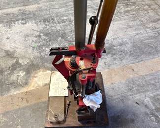 Lot 0542: Pacific/Hornady 366 Auto Progressive Shotshell Reloader (photo 3)