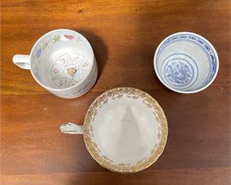 Lot 10022: Royal Albert, Jon Anton & Chinese Teacups, Set of 3 (photo 4)