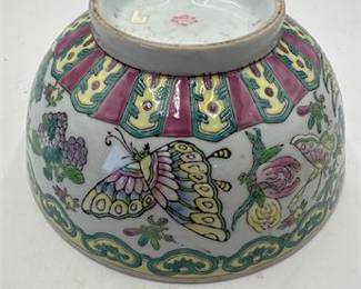 Lot 379: Chinese Export Famille Rose Porcelain Butterfly Bowl (photo 2)