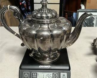 Lot 517: Sanborns Mexico City Sterling Silver Tea & Coffee Service Total weight 3313 gram (photo 9)