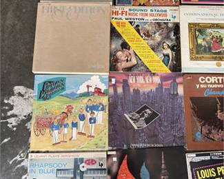 Lot 10061: Easy Listening, Exotica & Show Tunes Vinyl LP Record Lot (photo 4)
