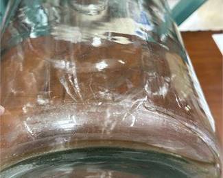 Lot 10069: Aqua-Tinted Soda-Lime Glass Wide-Mouth Storage Jar (photo 7)