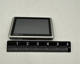 Lot 0523: Garmin nüvi 1350T Automotive GPS Navigator (photo 2)
