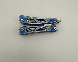 Lot 0417: Unmarked Folding Multi-Tool, Blue Anodized Handles (photo 5)
