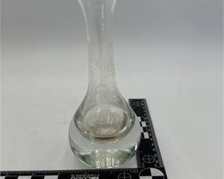 Lot 0843: Clear Glass Bud Vase with Weighted Base, 6"H (photo 7)