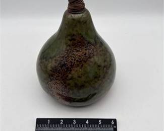 Lot 0198: Ceramic Pear Figurine, Mottled Glaze, Copper Wire Stem (photo 4)
