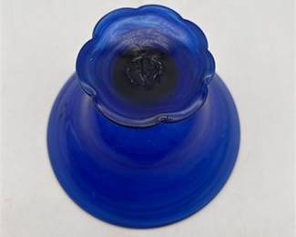 Lot 0309: Hand-Blown Cobalt Blue Art Glass Footed Compote (photo 3)