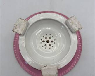 Lot 0313: Victorian Pink-Ground Jewelled Porcelain Comports, Ptn 4343 (photo 2)