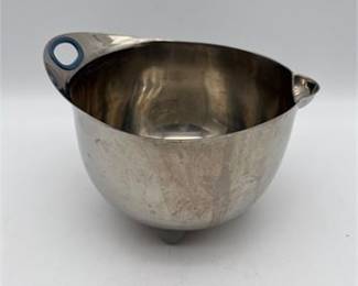 Lot 0472: Michael Graves Design Stainless Steel Mixing Bowl, 1999 (photo 2)